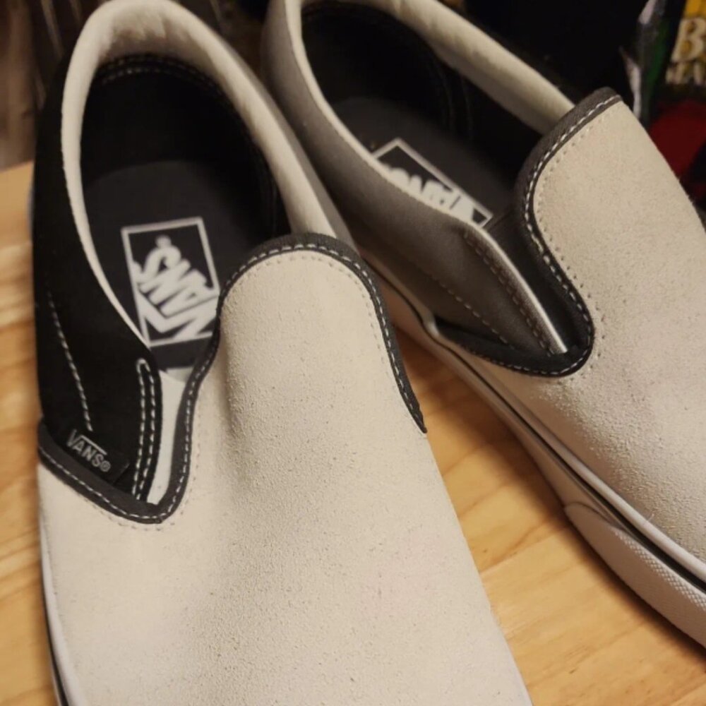 VANS Classic Slip On Off The Wall